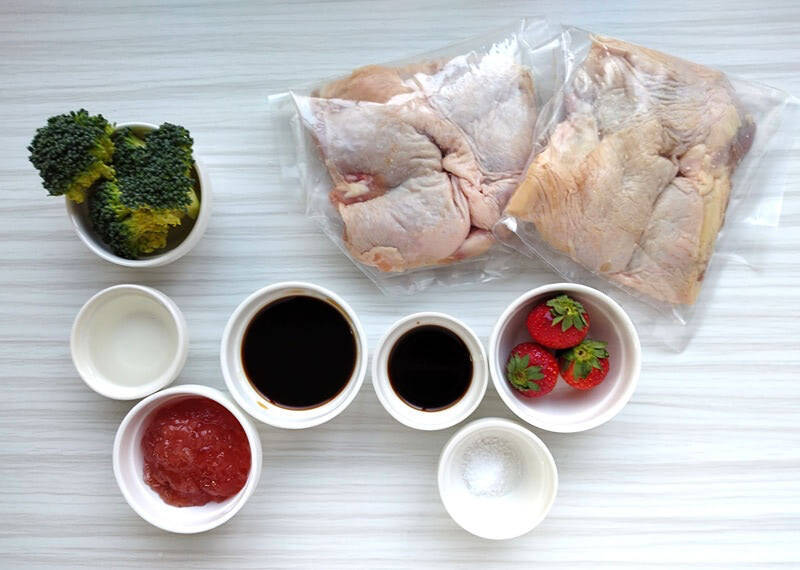 【鶏もも肉×いちご】意外すぎる「鶏のステーキ」作ろう！しょうゆ風味のいちごソース甘酸っぱ♡まさかの白米進む