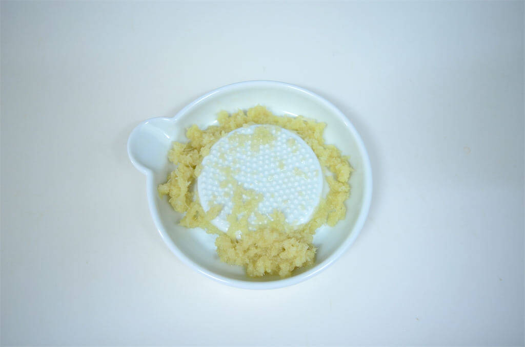 【ピーマンはキンキンに冷やすべし】ヤミツキ食感に大化け！和洋2種のソースで「冷やしピーマン」味わってみた♪