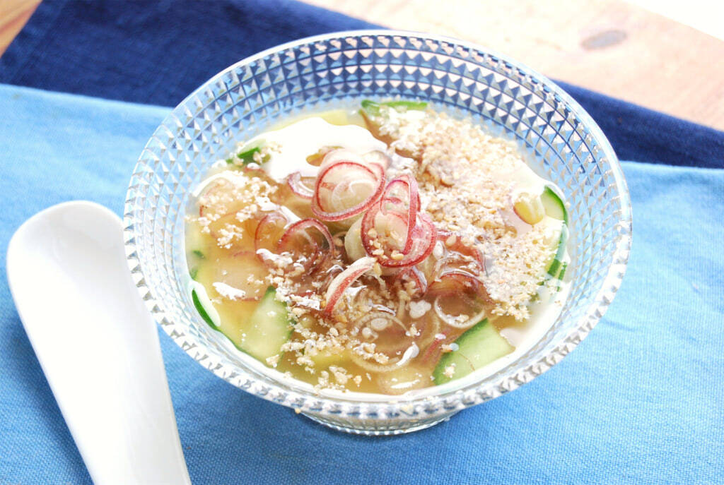 【みそ汁なのに火を使わない】きゅうりとみょうがの「冷や汁風みそ汁」作ってみた！清涼感たっぷり♪