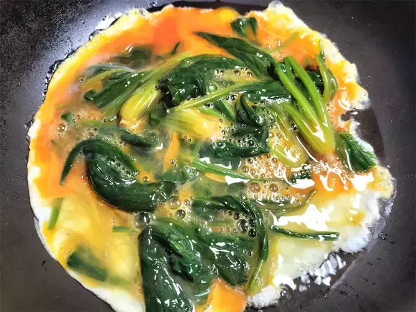 「【一度覚えれば一生もん】賛否両論・笠原流「ほうれん草のおひたしの作り方」にトライ！」の画像