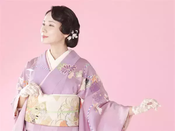 【吉田羊さんが語る】アンティーク着物の魅力とは…「なければ作っちゃう」がモットー!?美肌を保つヒケツも