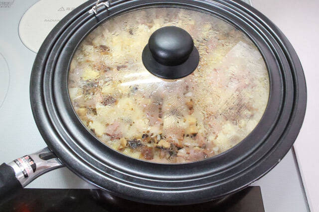【フライパンでおこわ炊く！】蒸し器なしでも30分でモッチモチ♡旨味ぎっしり「中国風おこわ」作ってみた！