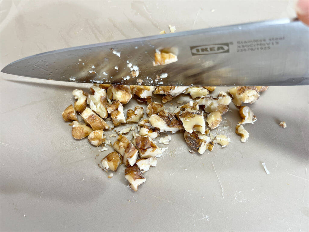 【衝撃！おせち活用術】え、伊達巻ではさむの!?お正月残りでやみつきスイーツ「レーズンサンド」作ってみた！