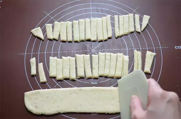 「【たんぱく質おやつ】大豆入り「かりんとう」作ってみた！コク・甘味ヨシ♡ほんのりきな粉感!?【農家直伝】」の画像