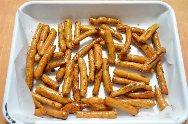 「【たんぱく質おやつ】大豆入り「かりんとう」作ってみた！コク・甘味ヨシ♡ほんのりきな粉感!?【農家直伝】」の画像