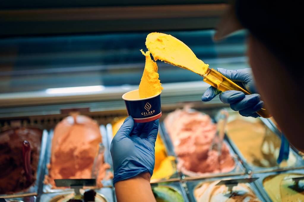 【サウナー必見】ととのった後のミネラル補給に「サウナ後専用ジェラート」爆誕！果実たっぷり♡【数量限定】