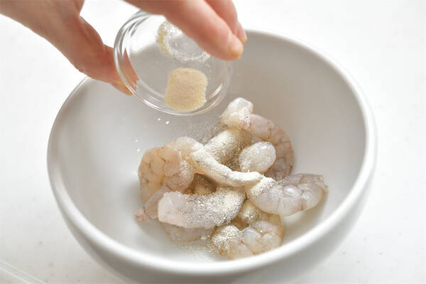 ニラ農家直伝 パクチーの代用でニラ増し増し お手軽トムヤムクン すっぱ辛くて暑さ 疲れ吹っ飛ぶ 22年5月7日 エキサイトニュース