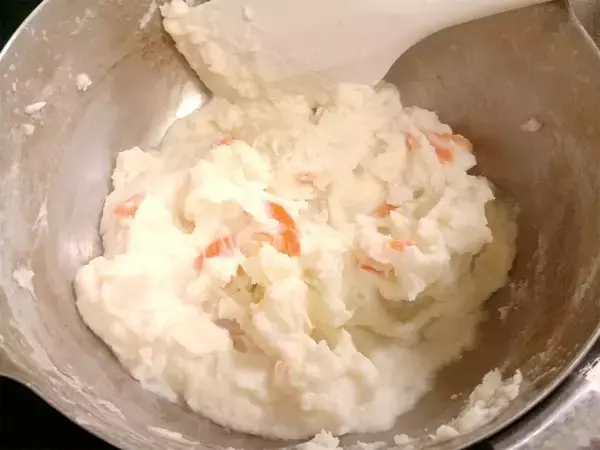 「ノンオイルで超コク甘♡「ミルクポテトサラダ」作ってみた！え、じゃがいもを牛乳で煮る!?【農家直伝】」の画像
