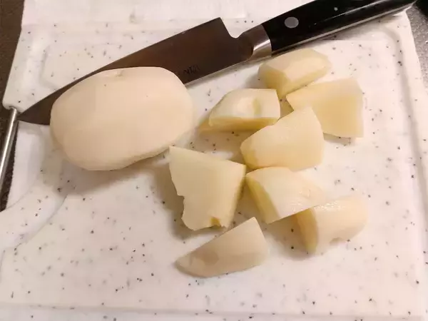 「ノンオイルで超コク甘♡「ミルクポテトサラダ」作ってみた！え、じゃがいもを牛乳で煮る!?【農家直伝】」の画像