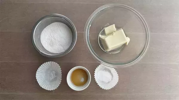 「発酵・こね・茹で、全部なし!?「米粉のベーグルサンド風」はレンチンだけでむっちり♪【元パティシエ直伝】」の画像