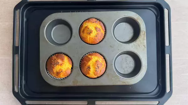 「あの大人気パスタをマフィンに!?チーズ濃厚な「米粉のカルボナーラマフィン」作ってみて！【元パティシエ直伝】」の画像