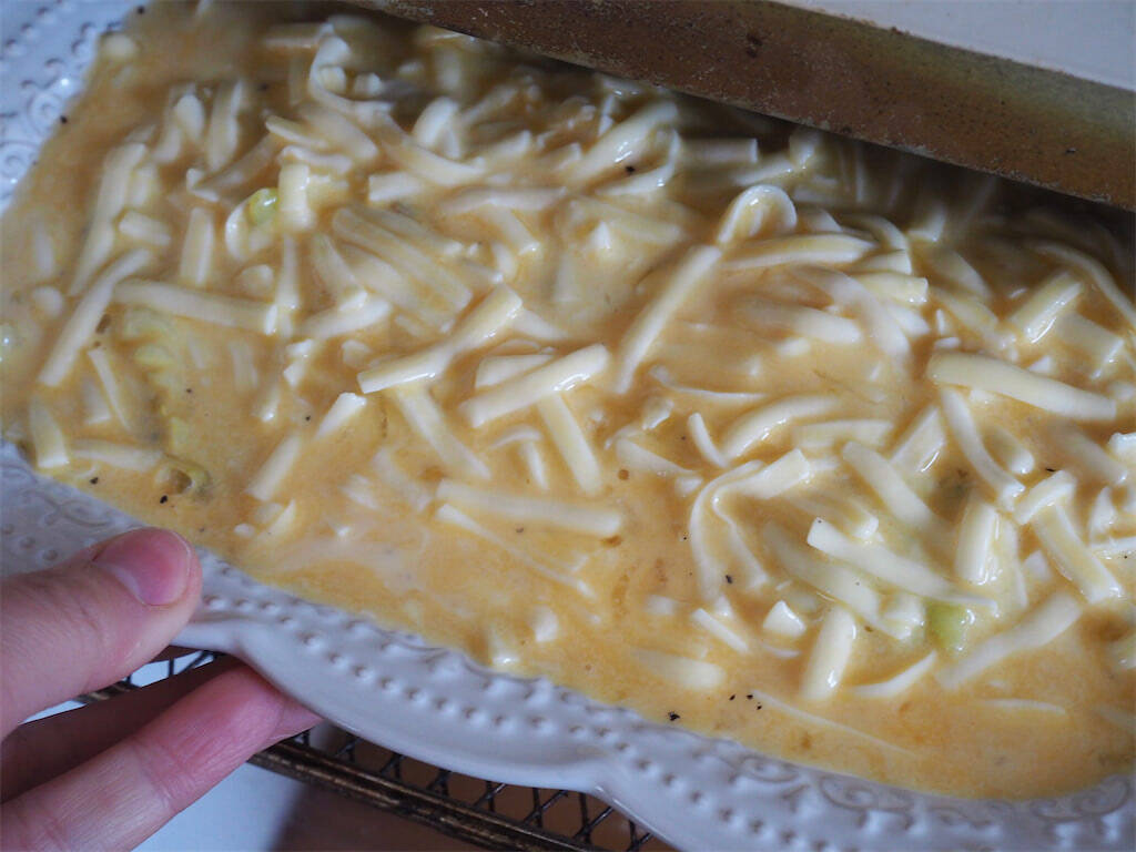 【トースターですぐ作れる】キャベツの甘みが優勝する「豆乳キッシュ」作ってみた！パイ生地も不要でお手軽♪