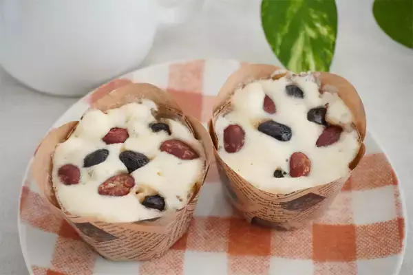 「【レンチン3分！】余った煮豆が絶品おやつに大化けする「蒸しパン」作ってみた！ふんわり素朴♡【農家直伝】」の画像