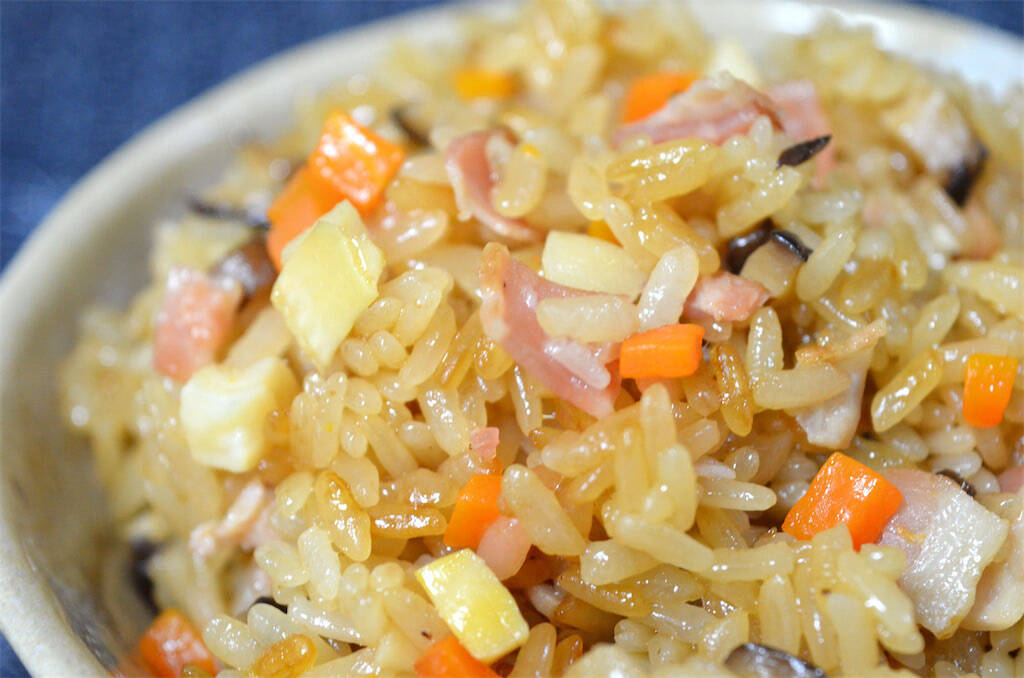 【農家直伝】蒸し器不要！炊飯器でモッチモチな「簡単ちまき風」作ってみた！確かにあの葉っぱの中身だ♪