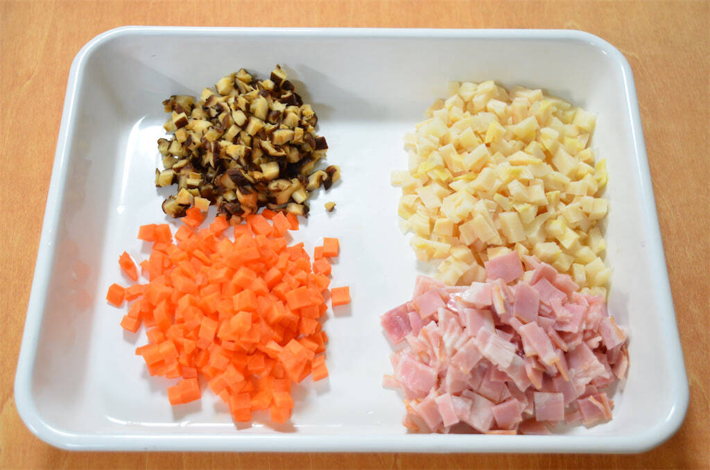 【農家直伝】蒸し器不要！炊飯器でモッチモチな「簡単ちまき風」作ってみた！確かにあの葉っぱの中身だ♪