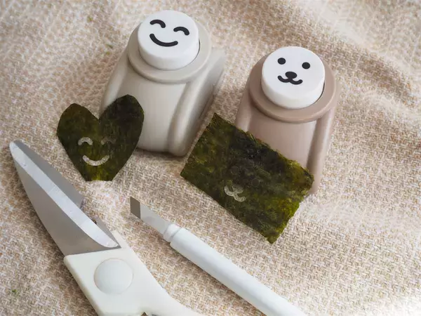 「【おにぎりでひな人形】生ハム＆きゅうりで巻いて「おひなさまプレート」にしてみた！キュートさ120％♡」の画像