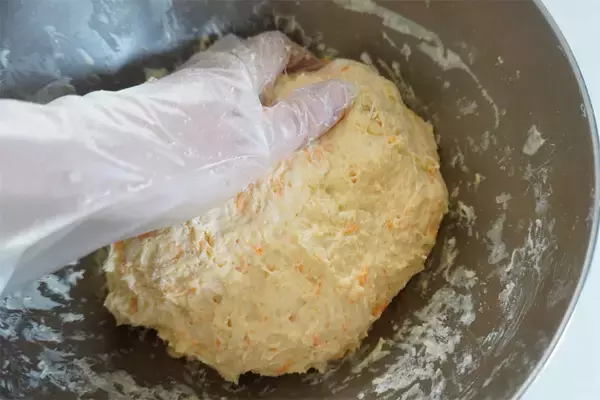 「ブラジルの粉モン「パステル」がカリモチッうま～！具は肉じゃが風なの♡ぜひ国産小麦粉で！【農家直伝】」の画像