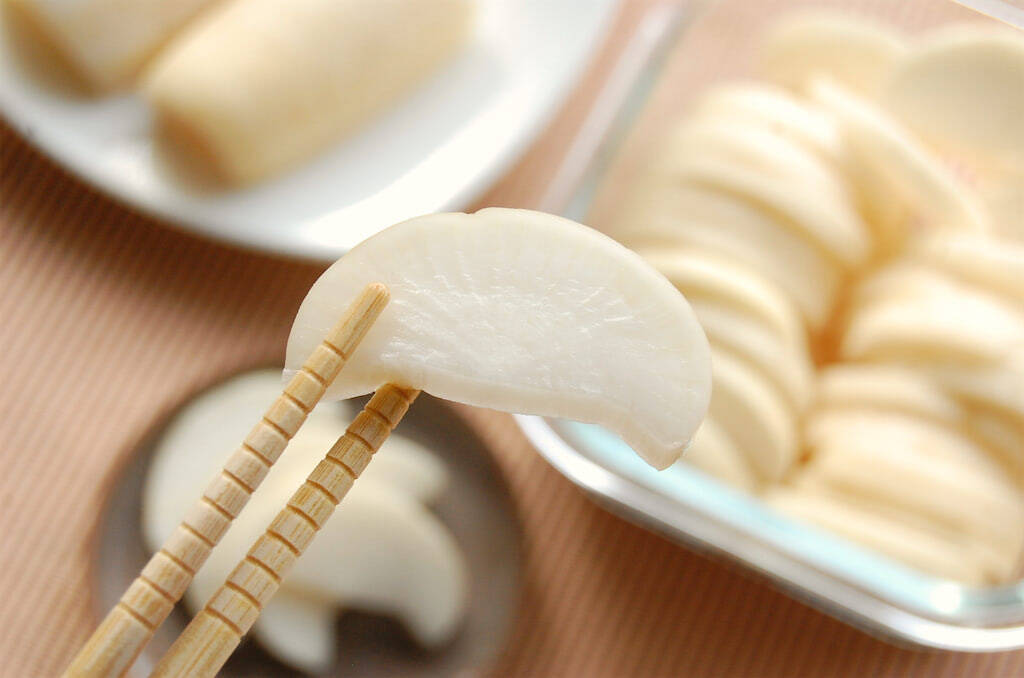 【熟成の7日間】袋に入れてじっと待つ♡大根1本と家にある調味料で出来る「自家製たくあん」作ってみた