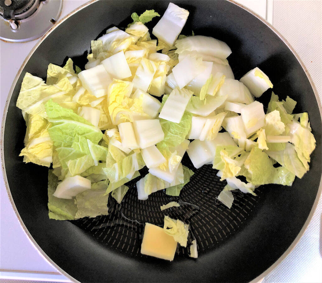 【調理のスゴ技】白菜の「バター蒸し」を試してみた！バターなのに軽～い♪白菜の旨味が膨らんで甘～い♡