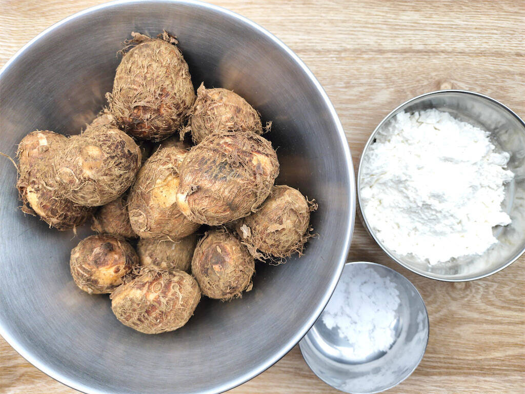 【絶品！郷土メシ】福岡・八女の「芋まんじゅう」作ってみた！芋は芋でも里芋!?粉で包んで茹でるだけ