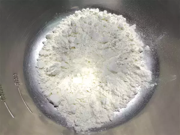 「【絶品！郷土メシ】福岡・八女の「芋まんじゅう」作ってみた！芋は芋でも里芋!?粉で包んで茹でるだけ」の画像