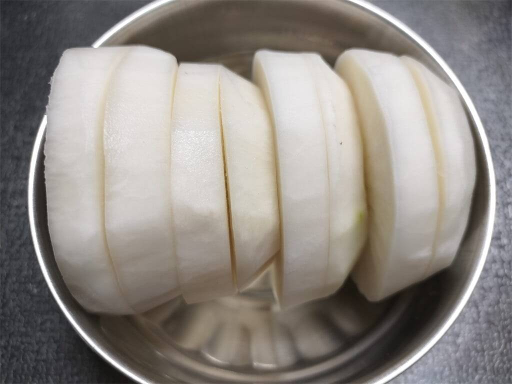 【絶品！郷土メシ】石川県の郷土料理「かぶら寿し」に挑戦！ブリ刺が生ハム風に化けるって…どうゆうこと？