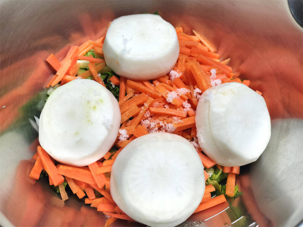 【絶品！郷土メシ】石川県の郷土料理「かぶら寿し」に挑戦！ブリ刺が生ハム風に化けるって…どうゆうこと？
