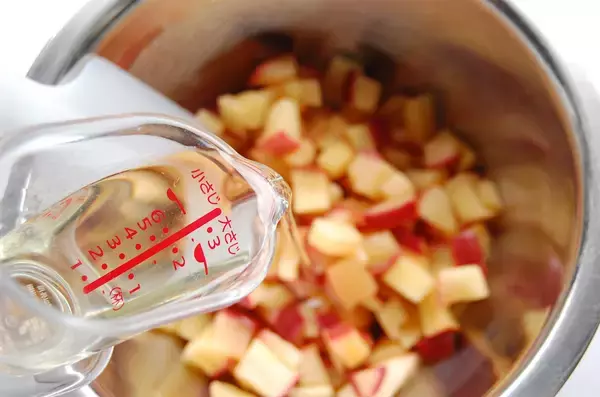 「砂糖も卵もバターも不使用！ホケミで「りんごの果肉ゴロゴロクッキー」に挑戦♪ジューシーなクッキー⁉」の画像