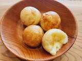 「【たこ焼き器の裏ワザ】チーズが伸び～る溢れる～♡もっちもちの「チーズボール」作ろう！コロコロン♡」の画像8