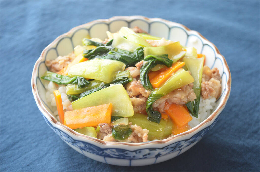 【中華丼にオリーブオイル!?】さらに「〇〇のすりおろし」で旨味爆発！新感覚の「あんかけ丼」作ってみた♪