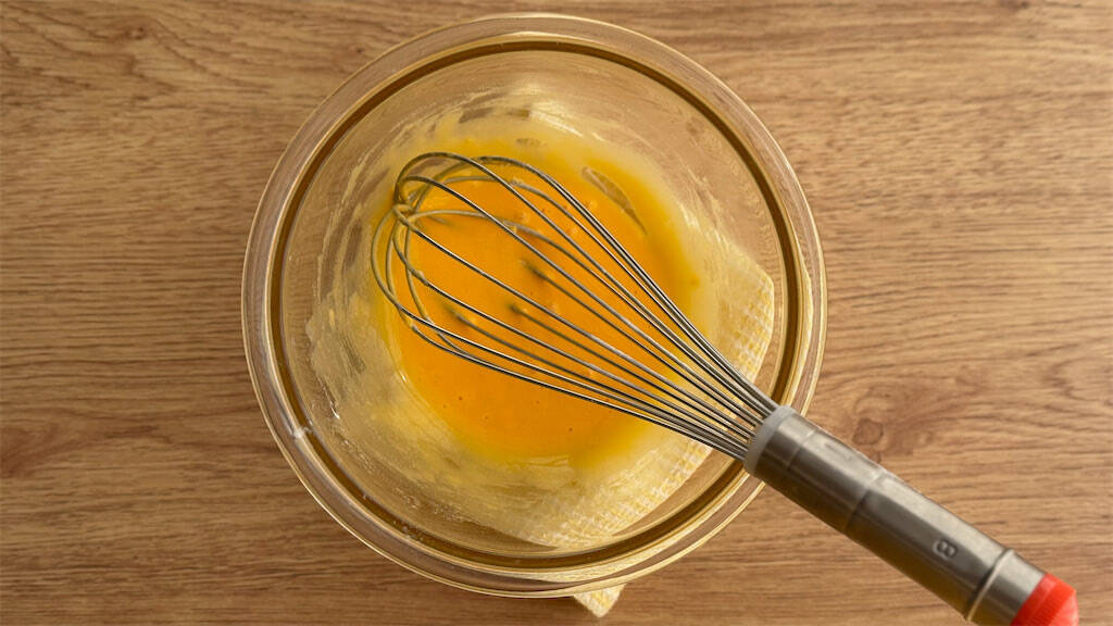 【卵1個で3個作れる！】ふわっと軽やか「いちごの米粉オムレット」は春おやつにぴったり♪【元パティシエ直伝】