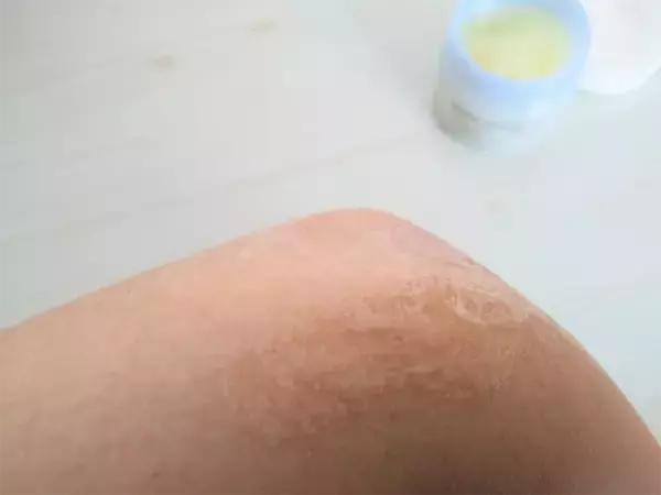 「「砂糖」の保湿効果でツルスベしっとり♡細かな粒子の「シュガースクラブ」でケアしてみたら…【正直レポ】」の画像