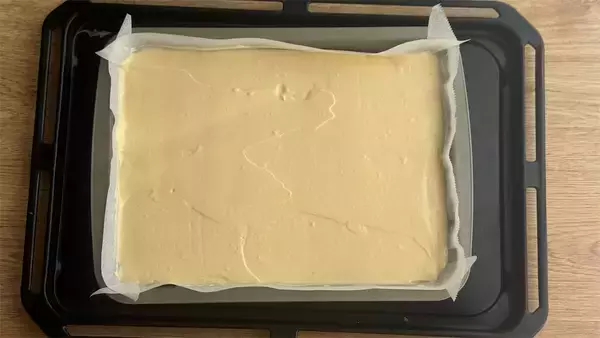 「【中身ほぼいちご♡】米粉で驚きのしっとり食感♪「いちごのロールケーキ」は感動の口溶け【元パティシエ直伝】」の画像