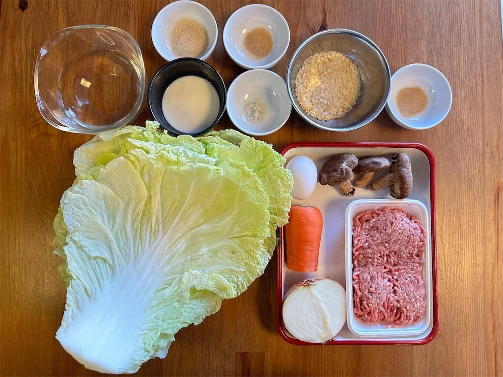 【農家直伝】ロールキャベツならぬ「ドーム白菜」作ってみた！包んで煮込むだけで簡単・カワイイ・ウマい〜♡