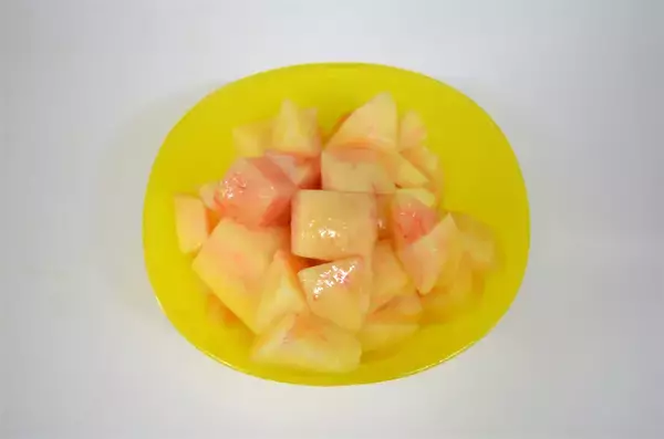 「【5分で作れる贅沢スムージー】桃とブルーベリーで作ってみた！牛乳仕立てでサラリ軽やか【長野の農家激推し】」の画像