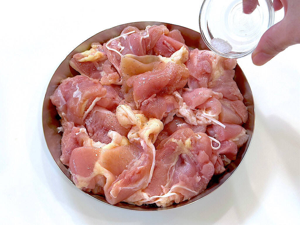 【かぶ×鶏もも肉】でトロトロ濃厚な「クリーム煮」作ろう！かぶがデザート級に甘っ♡え、ご飯にかけちゃうの!?