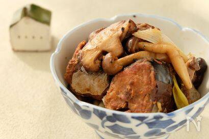 【サバ缶でスピード飯！】ワンパンで炒めるだけ「きのこのサバ缶みそ炒め」作ってみた！みそバターがやみつき♡