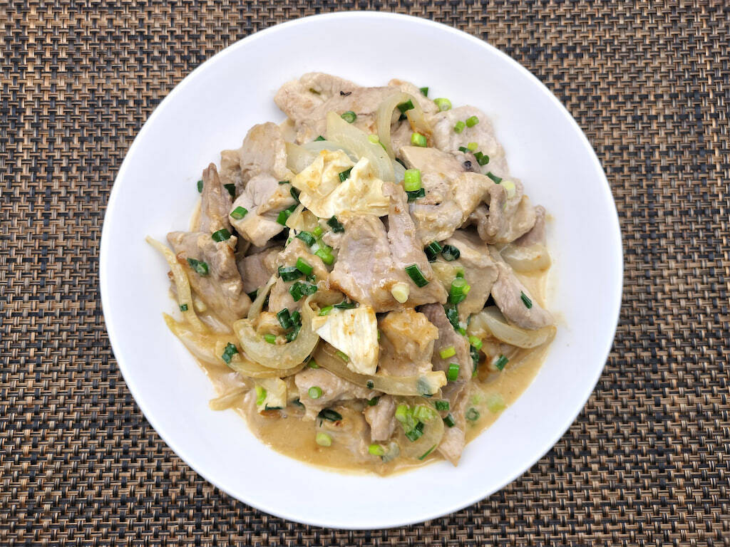 【シェフ三國の冬はこってり系】チーズをソースに!?ブイヨン使わず「豚肉のカマンベールソース」作ろう！