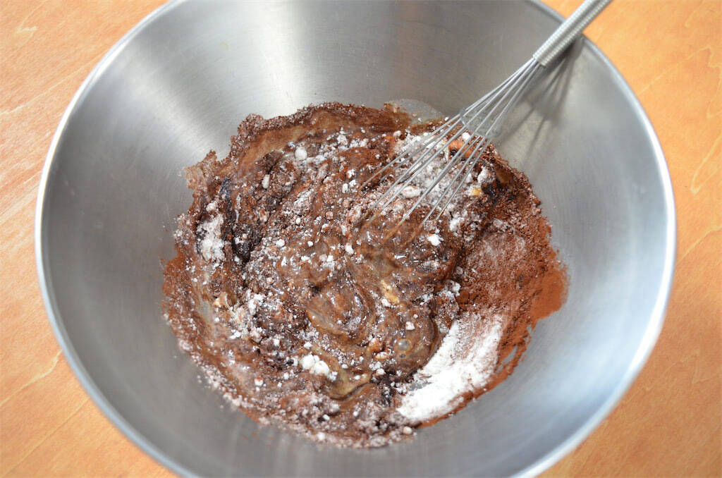 【腸活スイーツ】「食物繊維たっぷりポップコーン」でチョコブラウニー作ってみた！レンチン一発♪【企業公式】