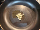 「【物価高騰】か・ら・の「極ハムエッグ丼」作ってみた！にんにく＆バターにゴマ油で超絶ウマい♡これで70円」の画像3