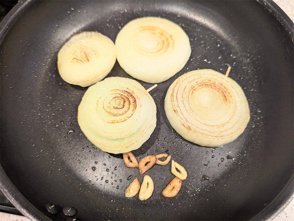 【新玉ねぎの一番おいしい食べ方】甘み＆旨味がギュ♡な「ステーキ」作ろう！ソースも玉ねぎなの!?【農家直伝】