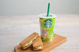 「【実食レポ】スタバ＆ハーゲンダッツ新作！みずみずしい甘さのひんやりフルーツ系新商品、完成度はいかに!?」の画像5