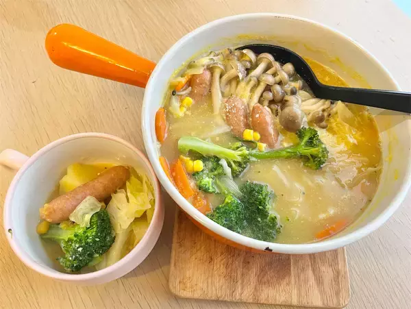 「【コーンスープの素で鍋!?】話題沸騰「コンポタ鍋」作ってみた！絶品コクの正体はみそバター♪【冬の新定番】」の画像