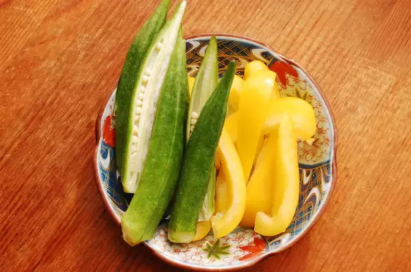 「【鯛でお気軽イタリアン】切り身で簡単「鯛のソテー」作ってみた！バジルソースかけるだけでオシャレ美味♡」の画像