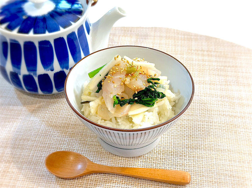 【意外な組み合わせ】白菜×春菊×刺身のサラダ仕立て爆誕！ご飯もお酒もススム♡お茶漬けにすると二度おいしい!?