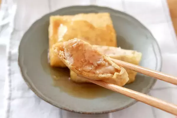 「挽き肉に“おろし”を和えた肉ダネはふわふわ♡お揚げに詰めて「あんかけ鶏大根蒸し」作ろう！痩せる系」の画像