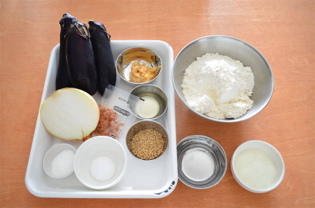 【おてっか、って知ってる？】なす味噌とろ～り！長野の郷土食「おてっか」でおやき焼いてみた！とろける～♡