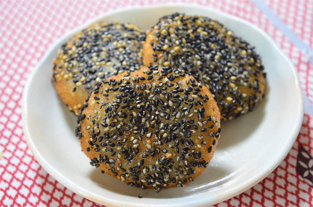 中華街レベルの胡麻団子作ってみた！冷めてもモッチモチ♪なのはアノ野菜のお・か・げ【農家直伝】