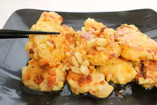 プリッふわっ“シュリンプ”にガーリックバター染みっ染み♡エビを再構築の「新ガーリックシュリンプ」作ろう