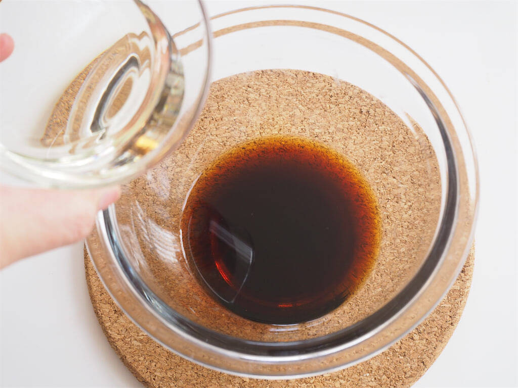 【照りっ照りの中から旨味ジュワ～】新玉ねぎの甘み炸裂「肉巻き」作ってみた！甘酸っぱ辛くてもう最強♪